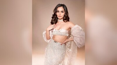On Thursday, Manushi took to Instagram and uploaded a series of stunning pictures accompanied by the caption, "A night I get to play princess". In the post, she can be seen exuding princess vibes in a shimmering pastel pink outfit. (Instagram/@manushi_chhillar) On Thursday, Manushi took to Instagram and uploaded a series of stunning pictures accompanied by the caption, "A night I get to play princess". In the post, she can be seen exuding princess vibes in a shimmering pastel pink outfit. (Instagram/@manushi_chhillar)