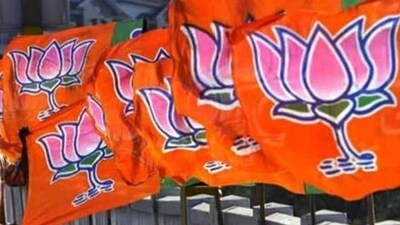 BJP retains two sitting MPs in Bengaluru, brings new faces to two other seats BJP retains two sitting MPs in Bengaluru, brings new faces to two other seats