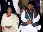New Delhi, Feb 02 (ANI): Andhra Pradesh Congress president YS Sharmila meets party president Mallikarjun Kharge, in New Delhi on Friday. (ANI Photo)
New Delhi, Feb 02 (ANI): Andhra Pradesh Congress president YS Sharmila meets party president Mallikarjun Kharge, in New Delhi on Friday. (ANI Photo)