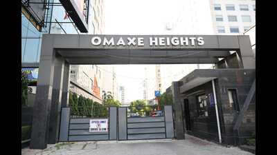 A flat in Omaxe Heights was one of the six locations in Lucknow where ED carried out searches on March 14. (HT photo) A flat in Omaxe Heights was one of the six locations in Lucknow where ED carried out searches on March 14. (HT photo)