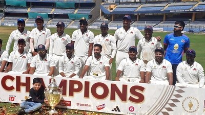 Mumbai captain Ajinkya Rahane and teammates pose for a picture with the Ranji Trophy 2024 (Jay Shah-X) Mumbai captain Ajinkya Rahane and teammates pose for a picture with the Ranji Trophy 2024 (Jay Shah-X)
