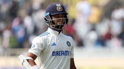 Sunil Gavaskar gave Yashasvi Jaiswal a piece of his mind. (Reuters)