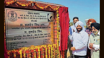 Mohali MLA Kulwant Singh laid foundation stones of development works worth ₹65 crore on Thursday. (HT Photo) Mohali MLA Kulwant Singh laid foundation stones of development works worth ₹65 crore on Thursday. (HT Photo)