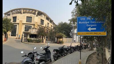 The Municipal Corporation of Gurugram (MCG) on Thursday said that it will seize properties of those who fail to clear property tax and advertisement fees until March 31. (Parveen Kumar/HT Photo) The Municipal Corporation of Gurugram (MCG) on Thursday said that it will seize properties of those who fail to clear property tax and advertisement fees until March 31. (Parveen Kumar/HT Photo)