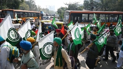 The event caused traffic snarls around Ramlila Maidan, prompting the Delhi traffic police to issue traffic regulations and route diversions advisories on Thursday. (Sanchit Khanna/HT Photo) The event caused traffic snarls around Ramlila Maidan, prompting the Delhi traffic police to issue traffic regulations and route diversions advisories on Thursday. (Sanchit Khanna/HT Photo)
