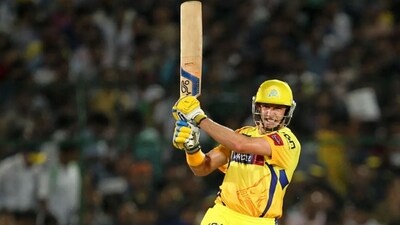 Ending Gayle's glorious run in the IPL 2013, Michael Hussey won the Orange Cap with CSK. He scored 733 runs in 17 matches.&nbsp; (IPL)