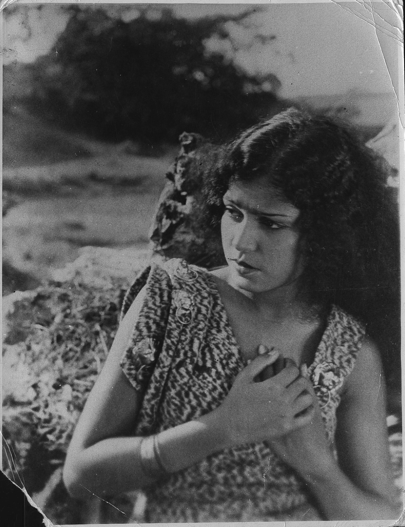 Zubeida as the gypsy girl in a scene from Alam-Ara. (HT Photo) Zubeida as the gypsy girl in a scene from Alam-Ara. (HT Photo)