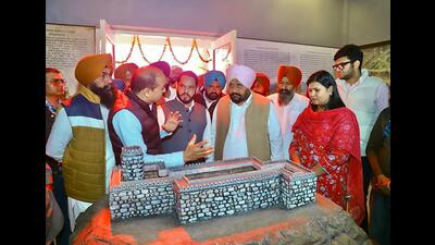 Ferozepur DC Rajesh Dhiman was also present at the occasion. (HT photoR)
