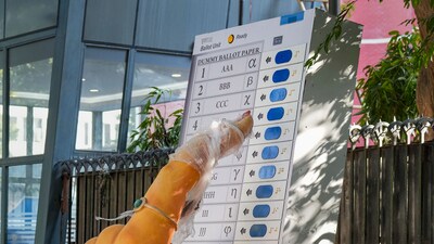 New Delhi: A replica of Electronic Voting Machine (EVM) at the Election Commission of India (ECI) head office, in New Delhi, Wednesday, Feb. 28, 2024. (PTI Photo/Kamal Kishore)(PTI02_28_2024_000219A) (PTI) New Delhi: A replica of Electronic Voting Machine (EVM) at the Election Commission of India (ECI) head office, in New Delhi, Wednesday, Feb. 28, 2024. (PTI Photo/Kamal Kishore)(PTI02_28_2024_000219A) (PTI)