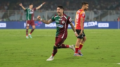 Mohun Bagan Super Giant’s Dimitri Petratos celebrates after scoring from a penalty against East Bengal at Salt Lake stadium on Sunday (Source: ISL Media) Mohun Bagan Super Giant’s Dimitri Petratos celebrates after scoring from a penalty against East Bengal at Salt Lake stadium on Sunday (Source: ISL Media)
