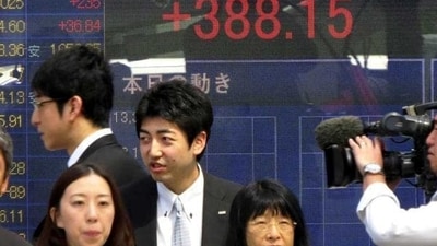Japan’s economy slid back into recession in July-September as uncertainty over the overseas outlook hurt business investment. (AFP )