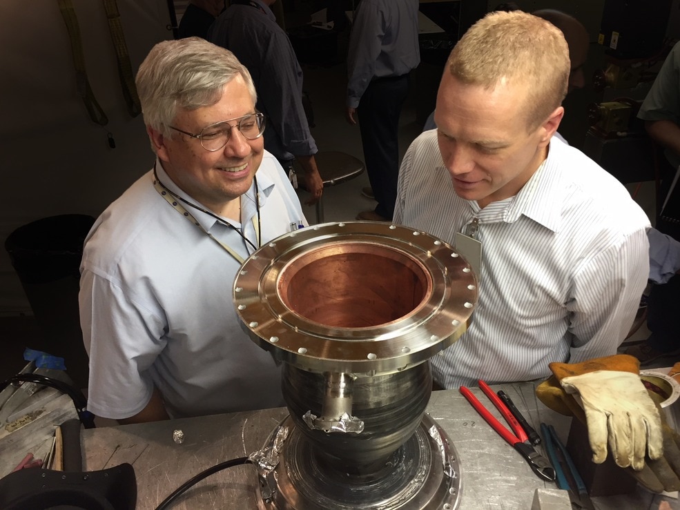 NASA materials engineers inspect 3D-printed rocket parts. (Image: NASA) NASA materials engineers inspect 3D-printed rocket parts. (Image: NASA)