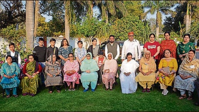 Members of ‘War Decorated India’ during the association’s convention-cum-reunion in Panchkula on Saturday. (Sant Arora/HT) Members of ‘War Decorated India’ during the association’s convention-cum-reunion in Panchkula on Saturday. (Sant Arora/HT)