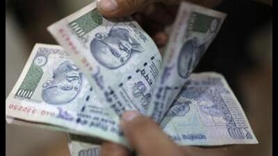 The beneficiary schemes announced by the Sukhu government in Himachal Pradesh have been put on hold. As soon as the model code of conduct for Lok Sabha elections came into force, the Election Office has stopped the implementation of all such schemes whose beneficiaries are currently applying for benefits under these schemes. (REUTERS File)