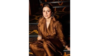 Her stunning outfit is from Official Harsh, while her styling was expertly done by celebrity fashion stylist Sanam Ratansi. (Instagram/@sanamratansi) Her stunning outfit is from Official Harsh, while her styling was expertly done by celebrity fashion stylist Sanam Ratansi. (Instagram/@sanamratansi)