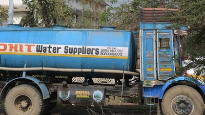 Karnataka EC to monitor the movement of water tankers amid shortage: Report Karnataka EC to monitor the movement of water tankers amid shortage: Report
