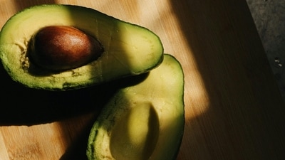 It is important to replace the unhealthy fats in the diet with healthy fats. Healthy fats can be found in avocado, nuts, seeds and cow ghee. (Pexels) It is important to replace the unhealthy fats in the diet with healthy fats. Healthy fats can be found in avocado, nuts, seeds and cow ghee. (Pexels)