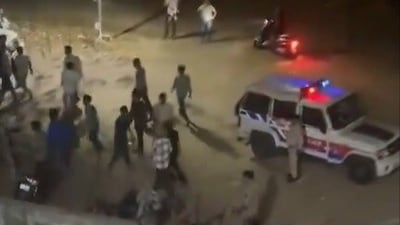 Videos of the attack on the foreign students have gone viral on social media. At least five vehicles were damaged according to the videos. Videos of the attack on the foreign students have gone viral on social media. At least five vehicles were damaged according to the videos.