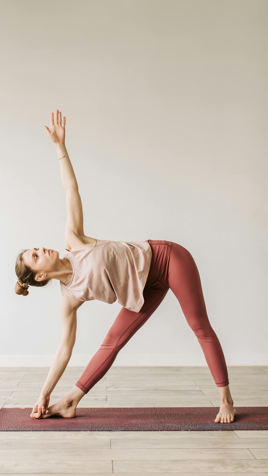Trikonasana_pexel