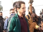 Gurdas Maan visited late Sidhu Moosewala's parents. Gurdas Maan visited late Sidhu Moosewala's parents.