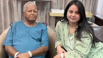 Rashtriya Janata Dal (RJD) chief Lalu Prasad Yadav and his daughter Rohini Acharya. (Twitter) Rashtriya Janata Dal (RJD) chief Lalu Prasad Yadav and his daughter Rohini Acharya. (Twitter)