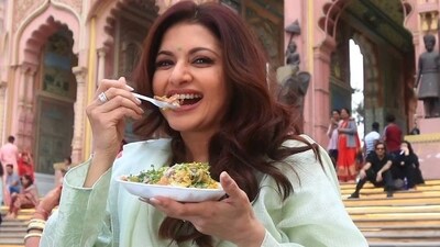 Savour the local gastronomic fare in Jaipur like Bollywood actor Bhagyashree recently did. (Instagram) Savour the local gastronomic fare in Jaipur like Bollywood actor Bhagyashree recently did. (Instagram)