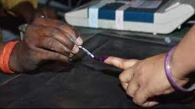 In the 14 Lok Sabha elections conducted in Chandigarh since 1967, Congress has claimed the seat on seven occasions, while BJP has secured it four times. (HT)