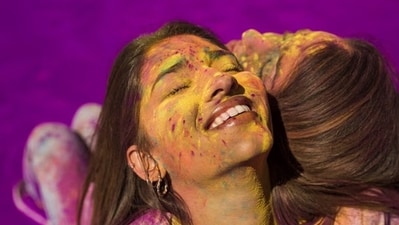 Holi is a vibrant festival of colours, but the chemical-laden colours used can pose a threat to your health. They often contain harmful chemicals such as lead, mercury, chromium, cadmium, and asbestos. (Freepik) Holi is a vibrant festival of colours, but the chemical-laden colours used can pose a threat to your health. They often contain harmful chemicals such as lead, mercury, chromium, cadmium, and asbestos. (Freepik)