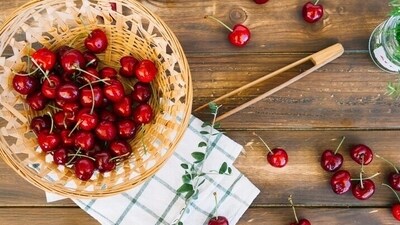"Tart cherries, also known as sour cherries or Montmorency cherries are plentiful in polyphenols, which are chemical weightlifters for the body’s immune response. Its nutrient profile of anthocyanins and melatonin, makes it one of my go-to recommendations for any of my patients who are living with insomnia, brain fog, or fatigue," says Dr Naidoo. The expert suggests some ways tart cherries can sharpen mind.&nbsp; (Freepik)