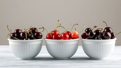 Chronic inflammation in the brain is associated with various neurological disorders. Tart cherries contain compounds with anti-inflammatory properties, which reduces inflammation in the brain and protect against conditions cognitive decline.&nbsp; (Freepik)