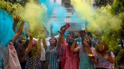 4. Rinse your hair thoroughly: After playing Holi, make sure that you rinse your hair thoroughly to remove all the colours. Avoid using hot water as it can further damage your hair. Instead, use cold water or lukewarm water to wash your hair and remove the colours gently. (utpal sarkar/ANI Photo)