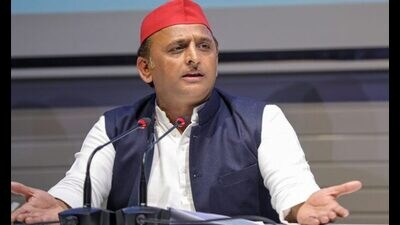 Akhilesh said the BJP could pressure opposition leaders and coerce them into joining it but could not induct the public into the BJP. (File photo) Akhilesh said the BJP could pressure opposition leaders and coerce them into joining it but could not induct the public into the BJP. (File photo)