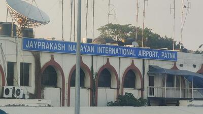 Navo Kumar, who died due to lightning at Patna airport, was a resident of West Bengal Navo Kumar, who died due to lightning at Patna airport, was a resident of West Bengal