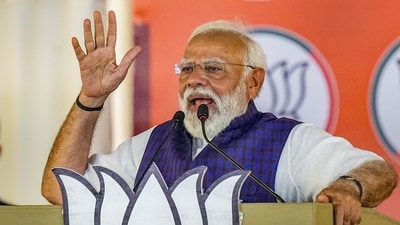Salem: Prime Minister Narendra Modi addresses during a public meeting ahead of Lok Sabha elections. (PTI) Salem: Prime Minister Narendra Modi addresses during a public meeting ahead of Lok Sabha elections. (PTI)