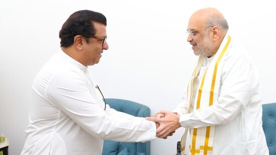 Maharashtra Navnirman Sena chief Raj Thackeray meets Union home minister Amit Shah. (ANI)