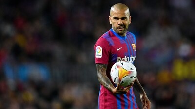 (FILES) Barcelona's Brazilian defender Dani Alves (AFP)