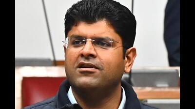 Former deputy chief minister Dushyant Chautala on Wednesday targeted the Haryana government on farmers issue, saying that though procurement season has begun, the present dispensation is not serious about the cultivators. (HT File) Former deputy chief minister Dushyant Chautala on Wednesday targeted the Haryana government on farmers issue, saying that though procurement season has begun, the present dispensation is not serious about the cultivators. (HT File)