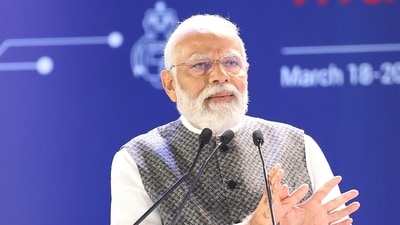 Prime Minister Narendra Modi said despite all the abuses hurled at him, people have made up their mind to re-elect the Modi government. (Hindustan Times) Prime Minister Narendra Modi said despite all the abuses hurled at him, people have made up their mind to re-elect the Modi government. (Hindustan Times)