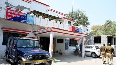 The Sector 39 police station in Noida where a 35-year-old man in custody collapsed and died early Wednesday, (Sunil Ghosh/HT Photo) The Sector 39 police station in Noida where a 35-year-old man in custody collapsed and died early Wednesday, (Sunil Ghosh/HT Photo)