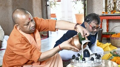 Uttar Pradesh Chief Minister Yogi Adityanath performs 'rudrabhishek' on the Mahashivratri festival, at Gorakhpur Temple in Gorakhpur, Friday, March 8, 2024. (PTI) Uttar Pradesh Chief Minister Yogi Adityanath performs 'rudrabhishek' on the Mahashivratri festival, at Gorakhpur Temple in Gorakhpur, Friday, March 8, 2024. (PTI)