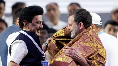 Congress leader Rahul Gandhi with Tamil Nadu Chief Minister and DMK leader M K Stalin during a rally at the conclusion of the Bharat Jodo Nyay Yatra, in Mumbai, Sunday, March 17, 2024. ((PTI Photo/Shashank Parade)) Congress leader Rahul Gandhi with Tamil Nadu Chief Minister and DMK leader M K Stalin during a rally at the conclusion of the Bharat Jodo Nyay Yatra, in Mumbai, Sunday, March 17, 2024. ((PTI Photo/Shashank Parade))