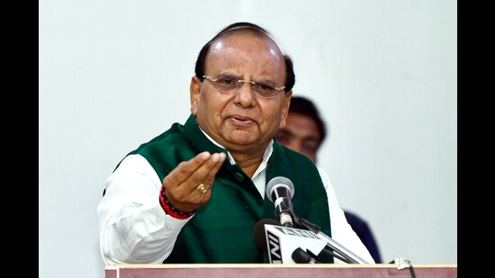 Delhi Lieutenant Governor VK Saxena on Wednesday wrote to chief minister Arvind Kejriwal, urging him to take concrete steps to tackle air pollution in the national capital. (ANI PHOTO)