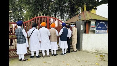 A seven member team from Punjab visits Dibrugarh Central Jail to meet the ten detainees including Amritpal Singh, in Dibrugarh, Thursday. (PTI)