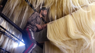 A worker prepares vermicelli during the ongoing Ramadan month, in Bhopal. (ANI) A worker prepares vermicelli during the ongoing Ramadan month, in Bhopal. (ANI)