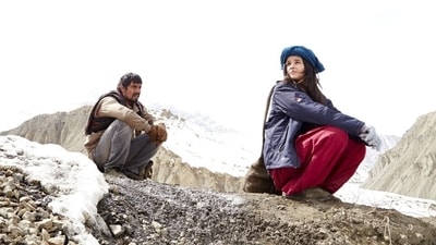 Randeep Hooda and Alia Bhatt in a still from Highway Randeep Hooda and Alia Bhatt in a still from Highway