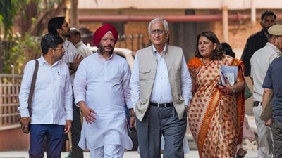 Congress leaders Salman Khurshid, Mukul Wasnik, Supriya Shrinate and others come out after meeting the Election Commissioners at Nirvachan Sadan, in New Delhi. (PTI) Congress leaders Salman Khurshid, Mukul Wasnik, Supriya Shrinate and others come out after meeting the Election Commissioners at Nirvachan Sadan, in New Delhi. (PTI)