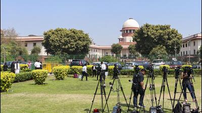 Supreme Court had called for a categorical affidavit of the SBI chairman by 5pm on March 21 that the bank has disclosed all the information in its custody and that no details have been withheld. (PTI) Supreme Court had called for a categorical affidavit of the SBI chairman by 5pm on March 21 that the bank has disclosed all the information in its custody and that no details have been withheld. (PTI)