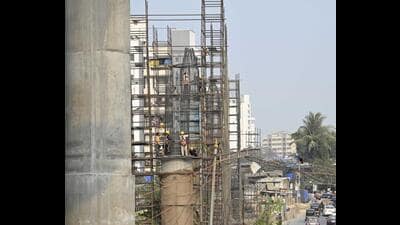The elevated 15.31-km-long Metro 6 is over 60% complete and is being constructed at a cost of ₹6,716 crore, with funding through the National Development Bank. The expected deadline for completion is this December or early 2025 (HT PHOTO) The elevated 15.31-km-long Metro 6 is over 60% complete and is being constructed at a cost of ₹6,716 crore, with funding through the National Development Bank. The expected deadline for completion is this December or early 2025 (HT PHOTO)