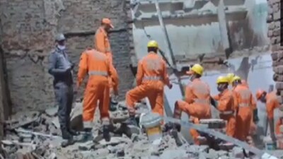 The first floor of the building was vacant at the time of the incident, while the ground floor was being used for jeans cutting, (ANI) The first floor of the building was vacant at the time of the incident, while the ground floor was being used for jeans cutting, (ANI)