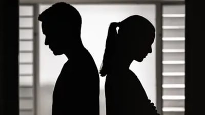 Bengaluru woman complains against couple for having sex with window open: Report (Unsplash) Bengaluru woman complains against couple for having sex with window open: Report (Unsplash)